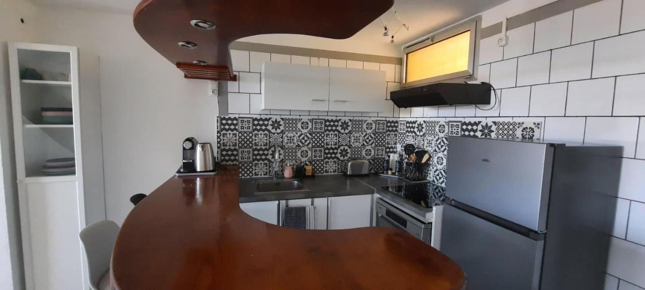 Superbe Appartement Avec Balcon Vue Mer ! Carqueiranne Exterior photo